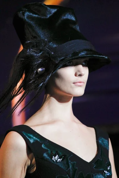 Look 73